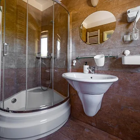 Ferienwohnung Pod Szczesliwa Siodemka Kuźnica Exterior foto
